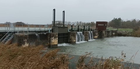 Tempête Caetano le vent fait remonter la mer